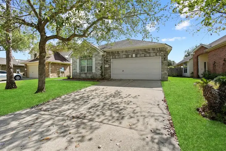 Recently sold home in Dickinson Home sold in Dickinson